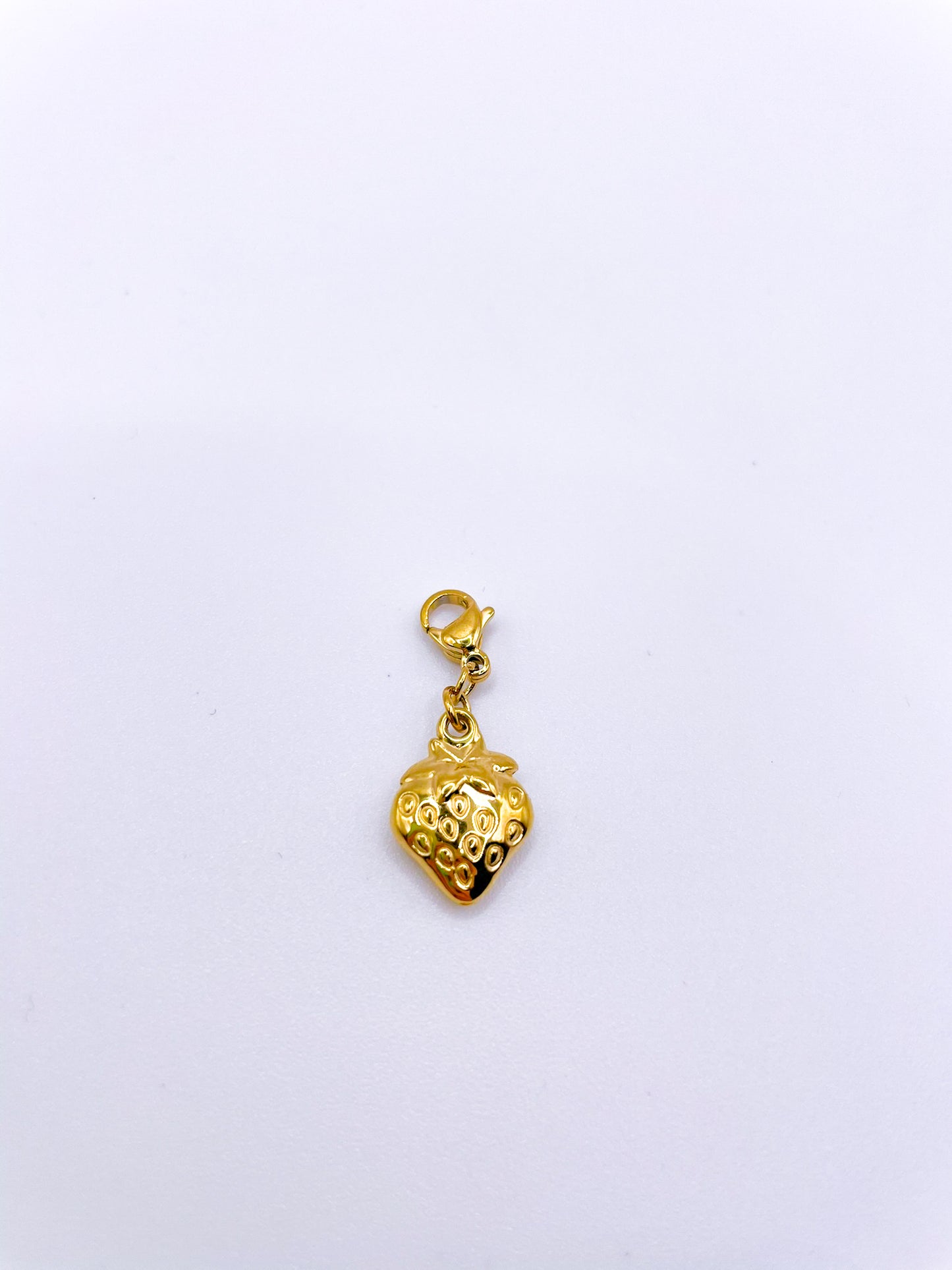 CHARMS FRAISE DORÉE