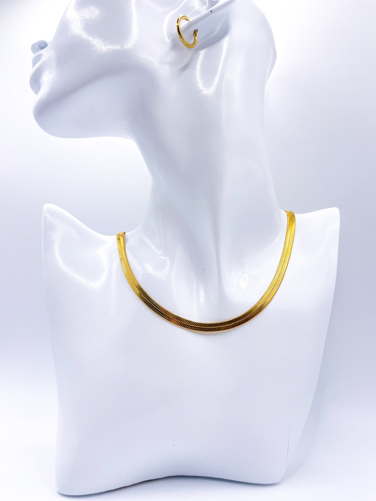 COLLIER - BONNIE