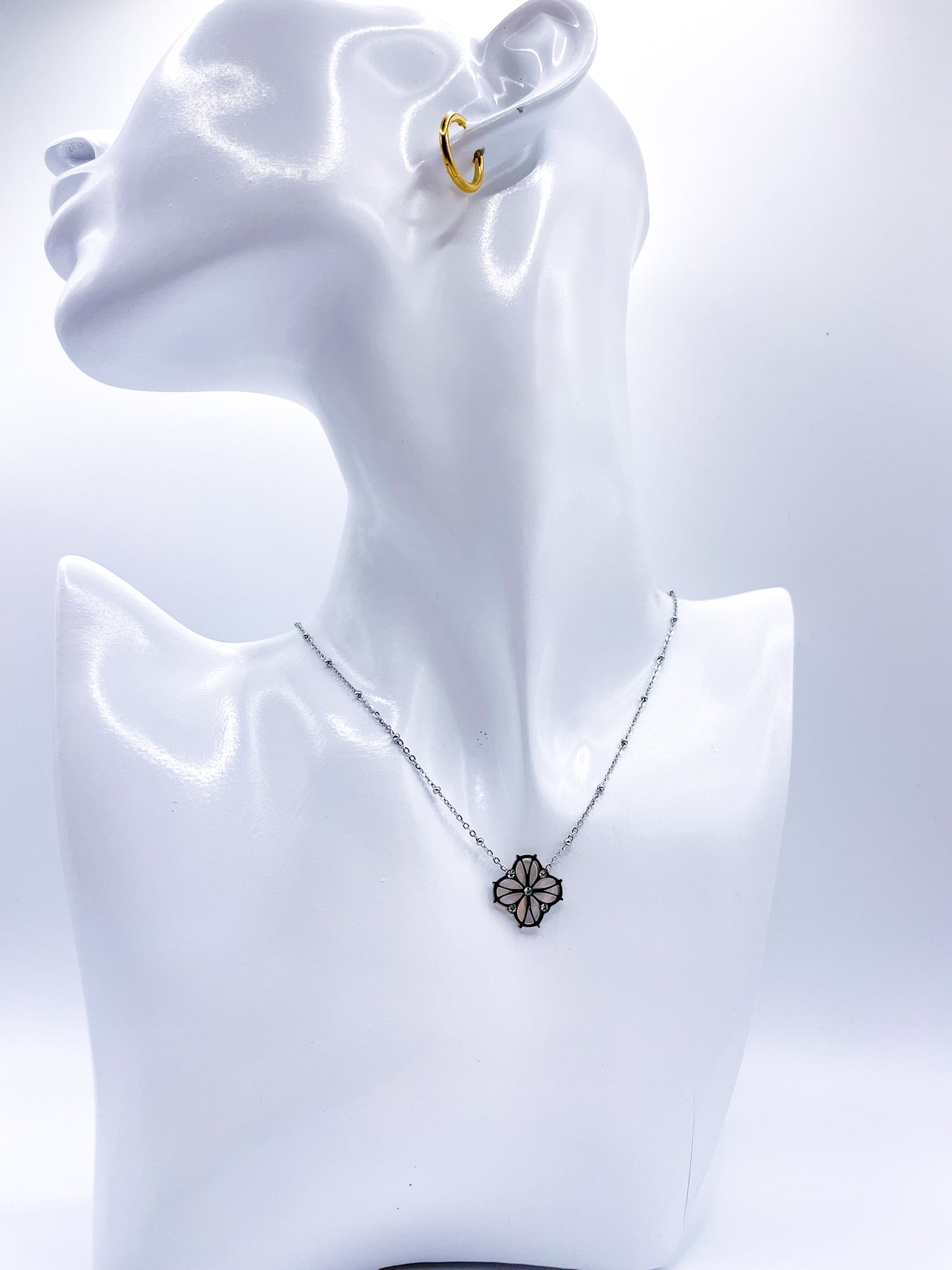 COLLIER - NEIGE