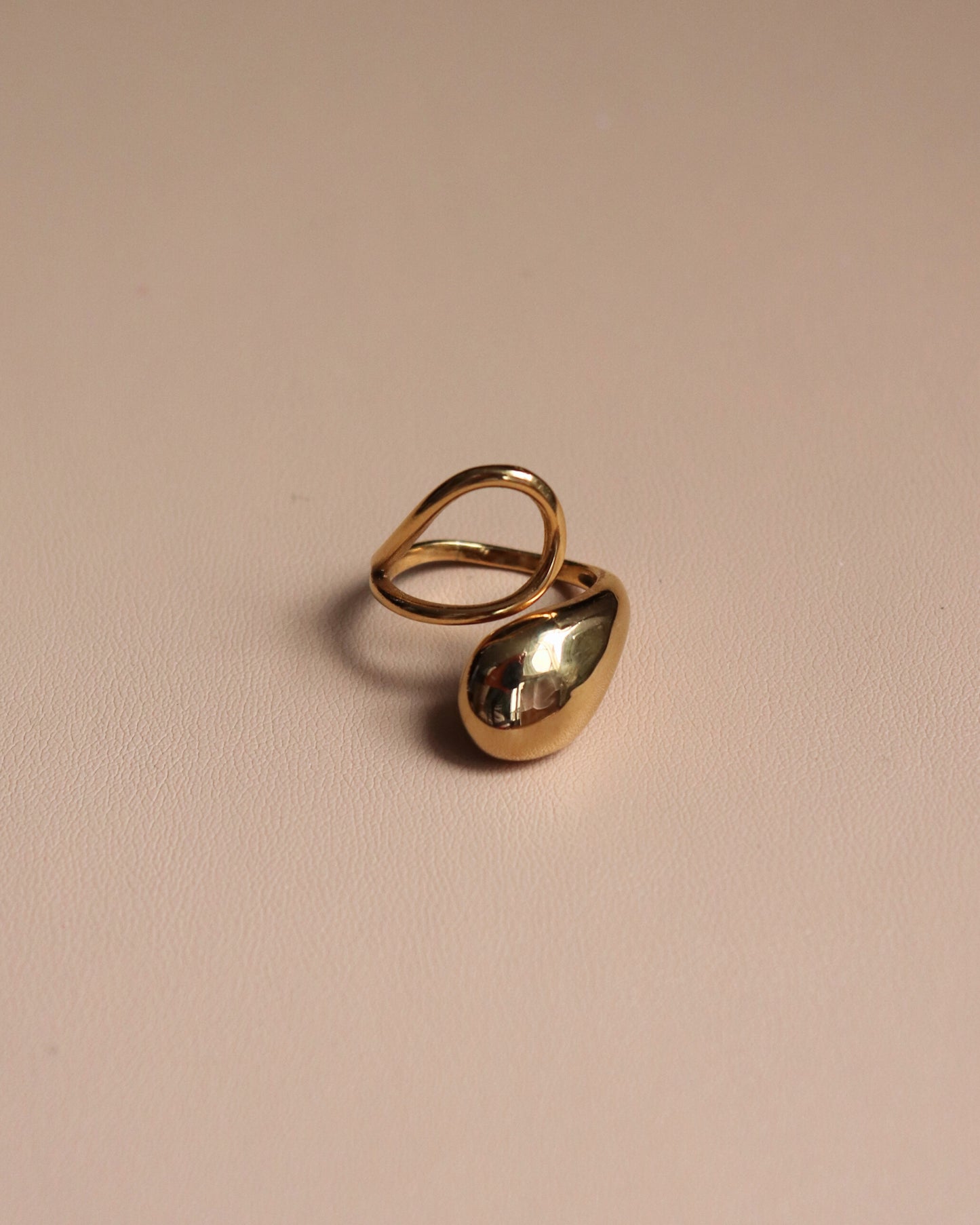 BAGUE - LÉORA