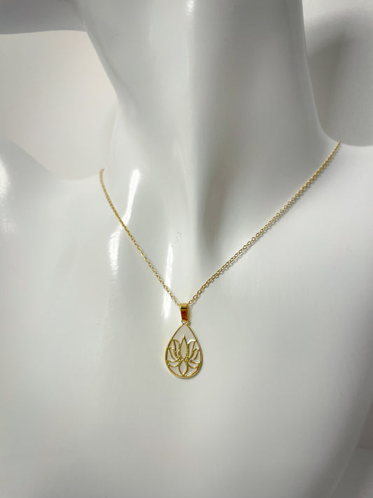 COLLIER - LEYLA